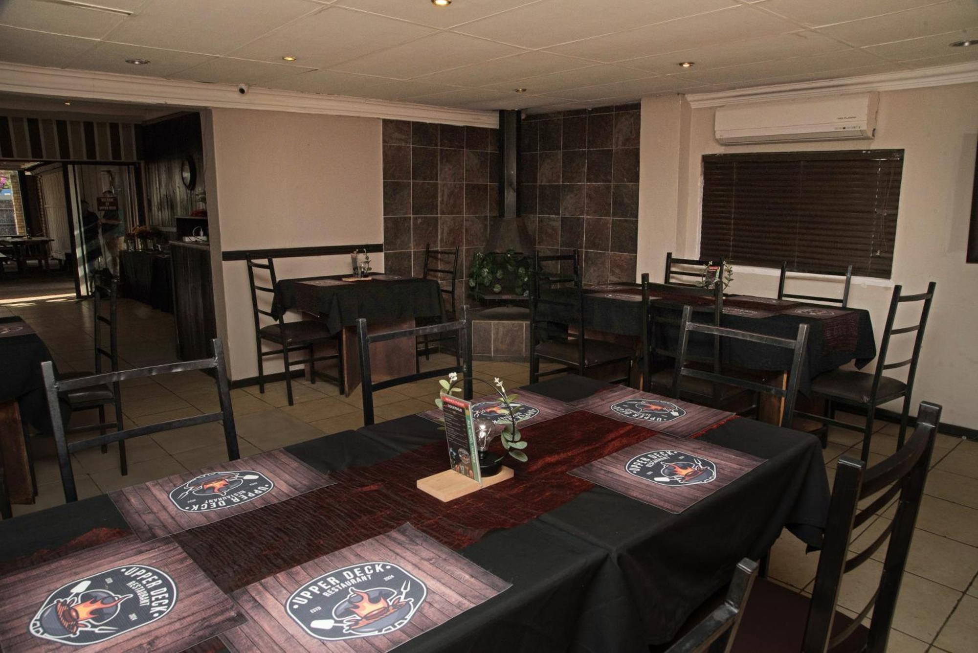 Bed and Breakfast Gold Guest & Conference à Welkom Extérieur photo